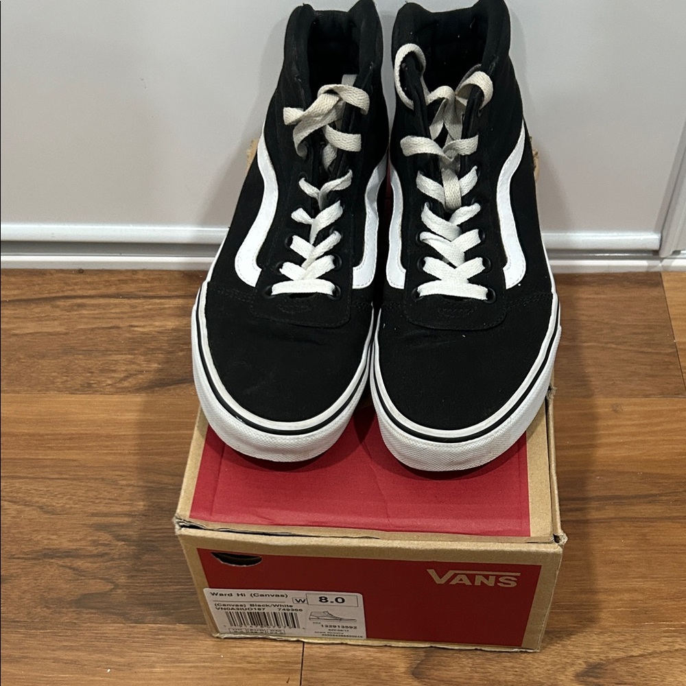 Vans Ward Hi | Black/ White Canvas Sneakers | Size: 8 - Picture 5 of 5